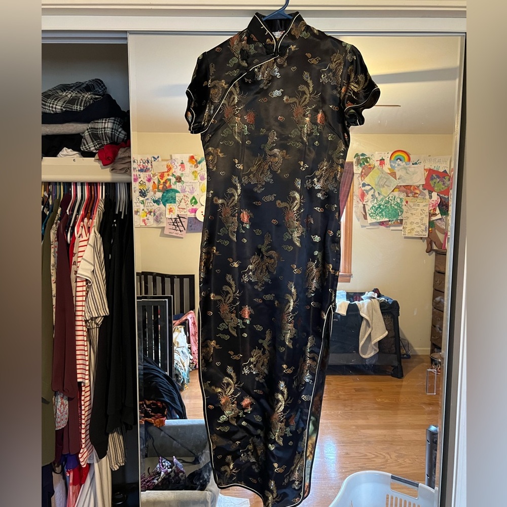 Black kimono